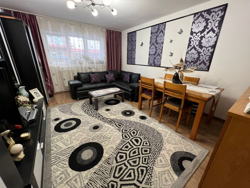 Apartament de 2 camere, 64 mp, zona Vivo