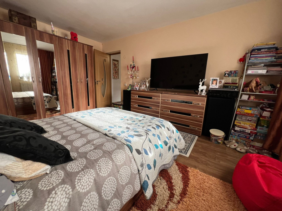 Apartament de 2 camere, 64 mp, zona Vivo