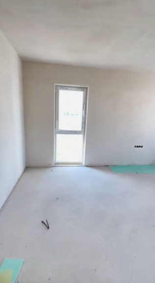 Apartament de 2 camere, ideal pt investitie, bloc NOU, Terra