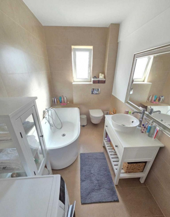 Apartament 3 Camere, 61mp, Etaj Intermediar, Parcare, Zona Muzeul Apei