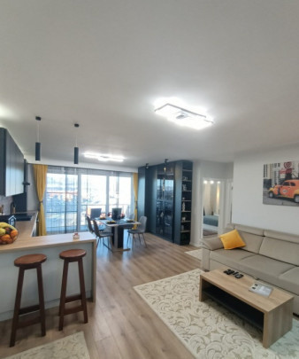 Apartament 3 Camere, 67mp, Etaj Intermediar, Zona Eroilor