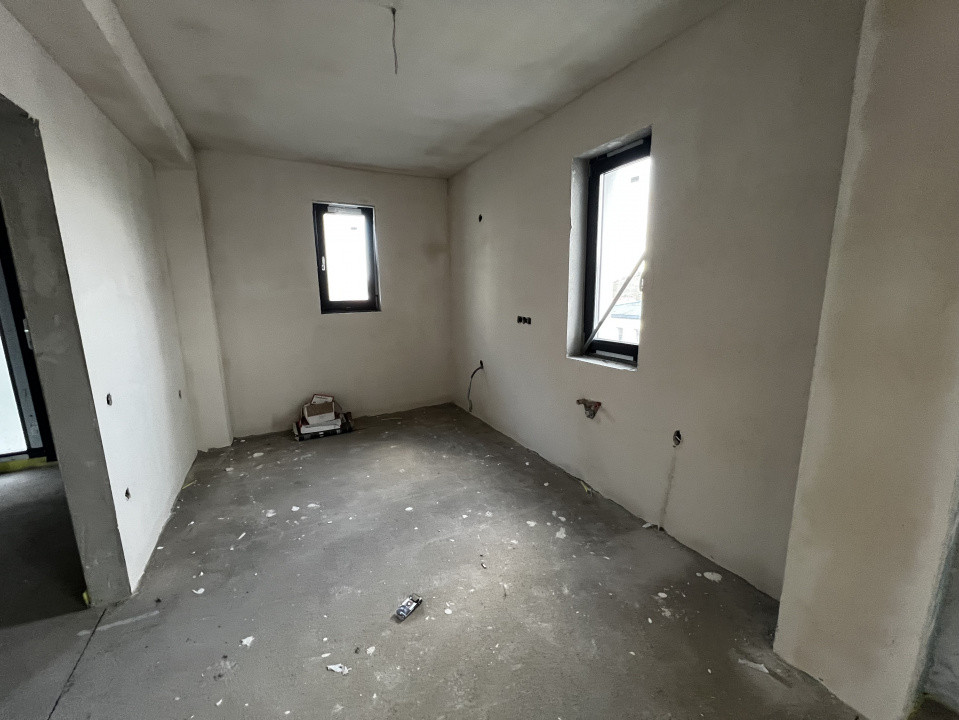 Duplex cu 4 dormitoare, garaj, terasa, zona Fagului
