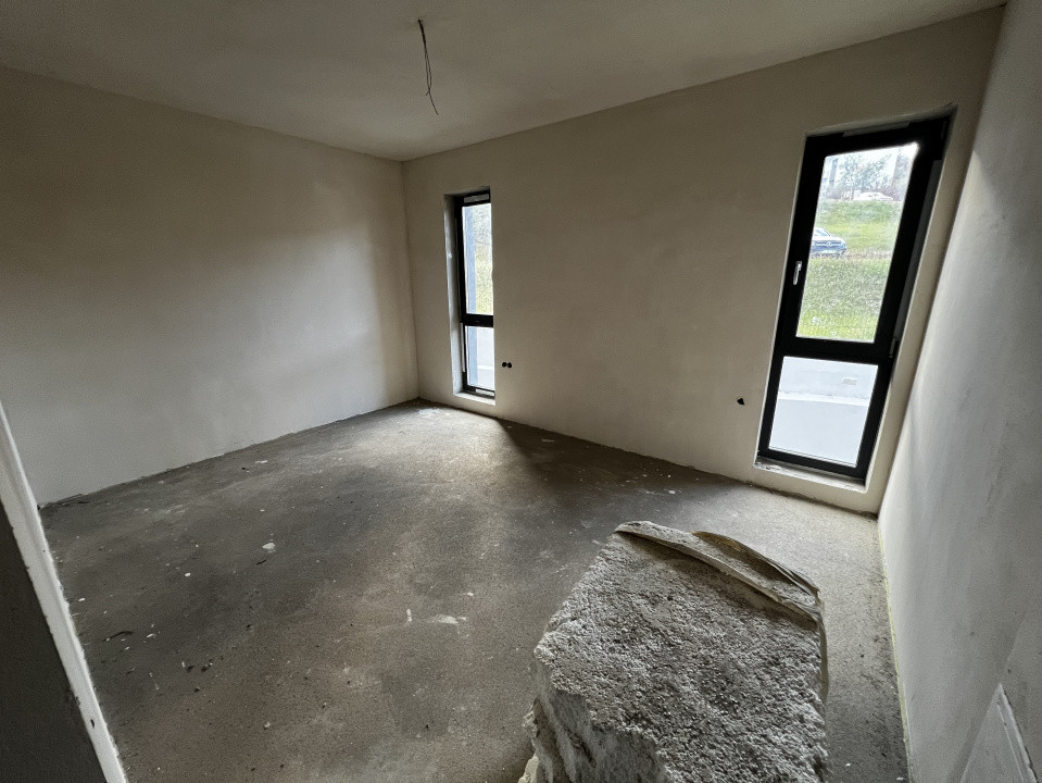 Duplex cu 4 dormitoare, garaj, terasa, zona Fagului