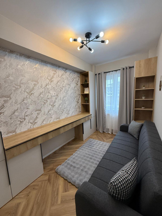 Apartament de 3 camere, bloc nou, parcare subterana, zona Terra