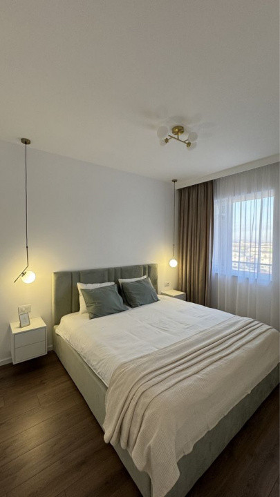 Apartament MODERN de 3 camere,  63 mp, parcare,  zona Vivo