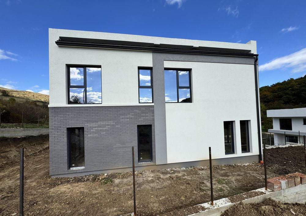 Casa individuala, 200 mp utili, 500 mp teren, Valea Garbaului