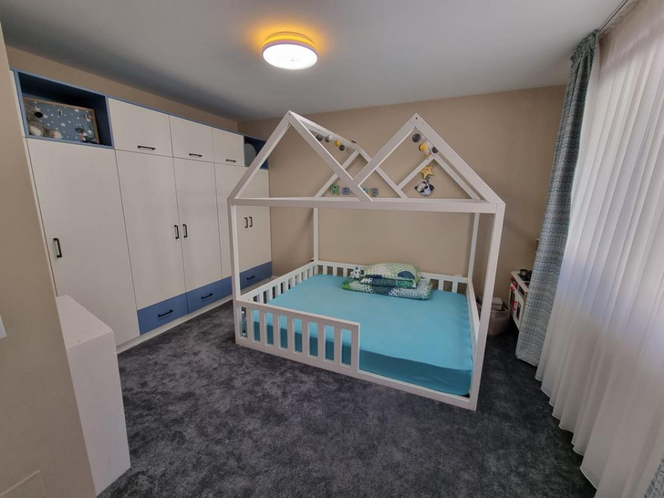 Duplex Modern De 4 Camere, 120mp, Zona Terra