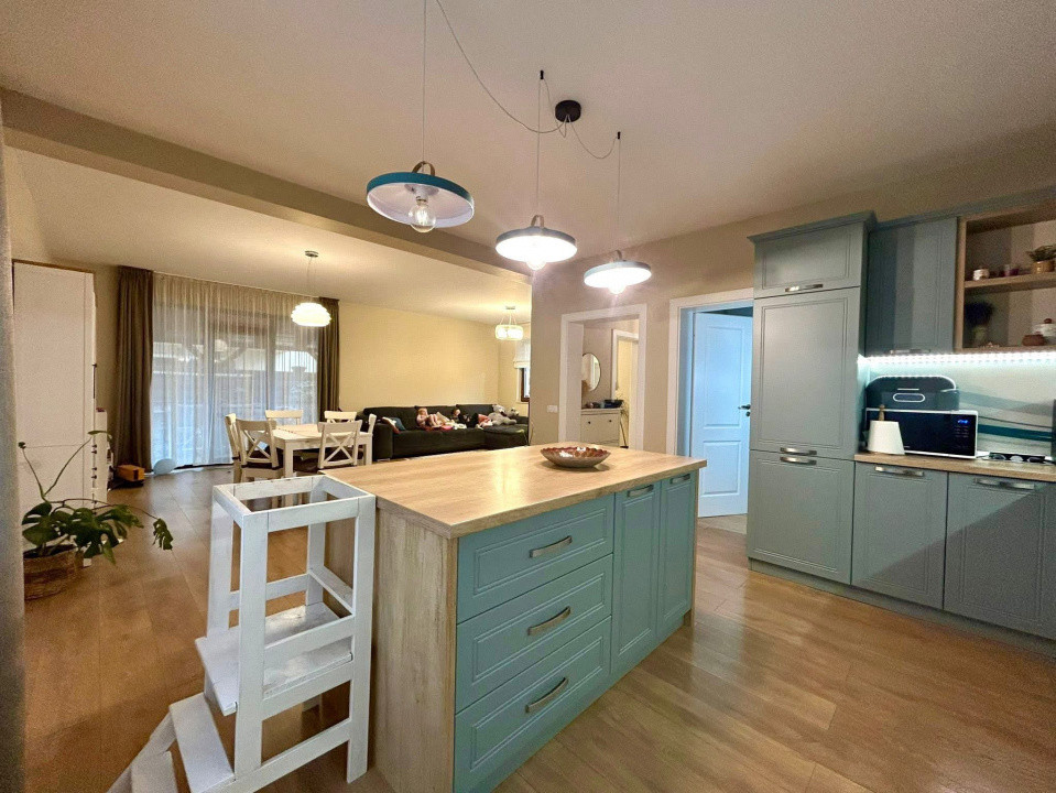 Duplex Modern De 4 Camere, 120mp, Zona Terra