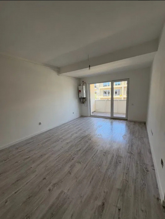 Apartament cu 2 camere, 45 mp, parcare, zona Eroilor