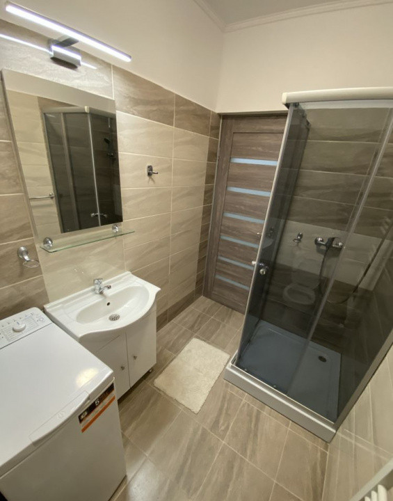 Apartament 2 Camere, 35mp, Etaj Intermediar, Zona Terra