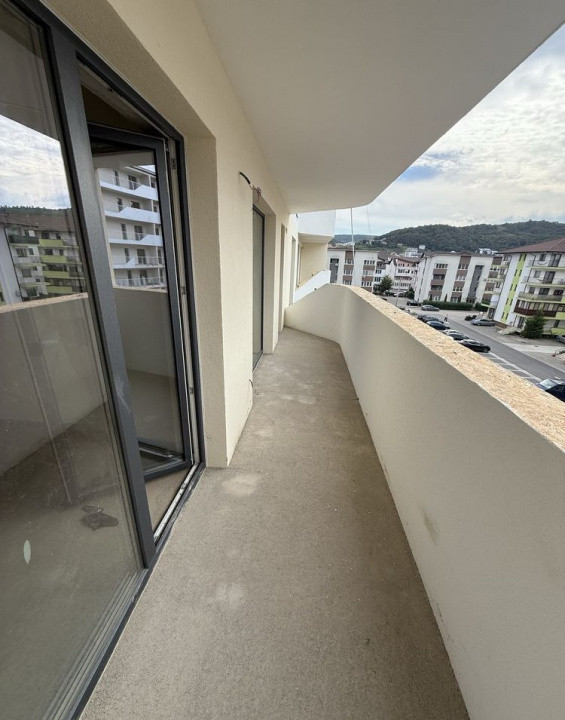 Apartament de 2 camere, 55.57 mp, parcare, zona Eroilor
