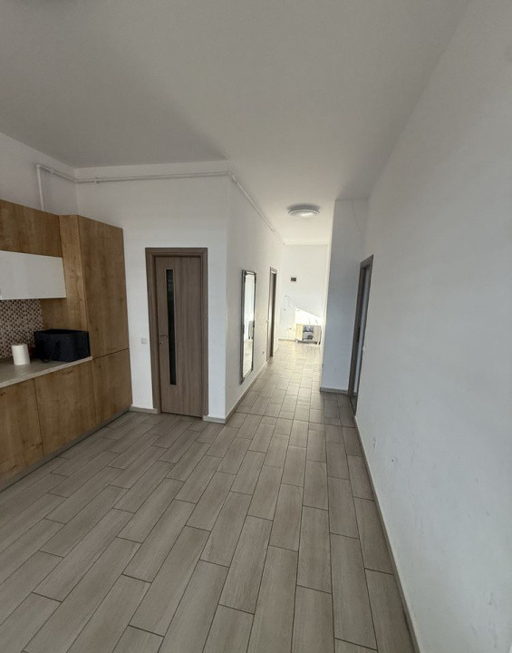Apartament de 2 camere, 76 mp, parcare, zona Avram Iancu