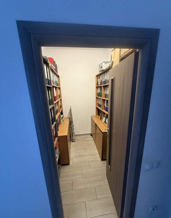 Apartament de 2 camere, 76 mp, parcare, zona Avram Iancu