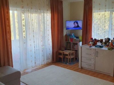 Apartament de o camera, 43 mp, zona Roata Faget