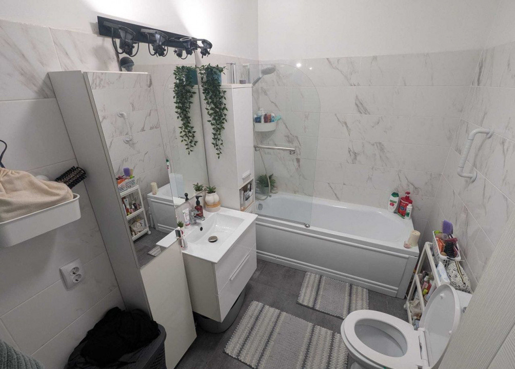 Apartament cochet de 2 camere, 56 mp, parcare, str. Corneliu Coposu