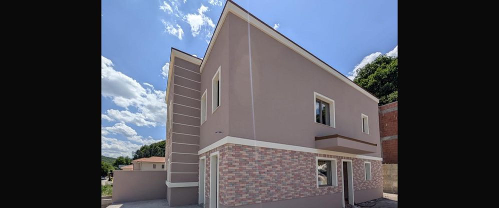 Duplex de 5 camere, 119 mp, 200mp curte, zona Tautiului