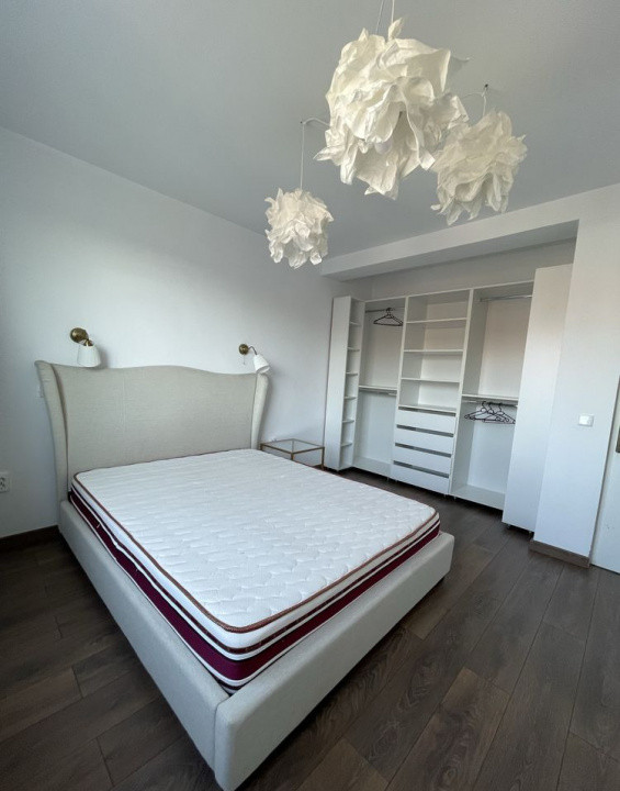 Apartament de 3 camere, 82 mp, 2 bai, parcare, Zona Stadionului