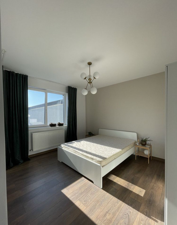 Apartament de 3 camere, 82 mp, 2 bai, parcare, Zona Stadionului