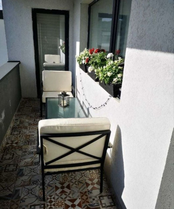 Apartament de 3 camere, 82 mp, 2 bai, parcare, Zona Stadionului