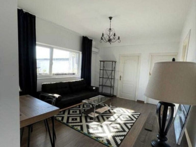 Apartament de 3 camere, 82 mp, 2 bai, parcare, Zona Stadionului