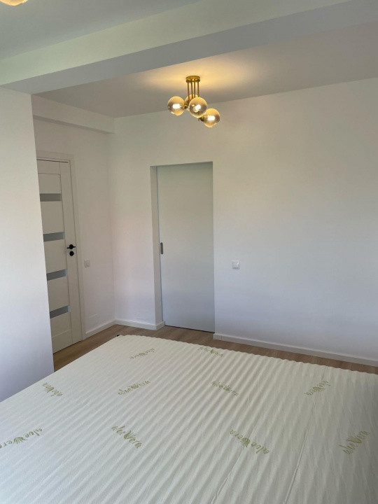 Casa insiruita, 80 mp utili, 28 mp terasa, parcare, zona Casa Zanelor