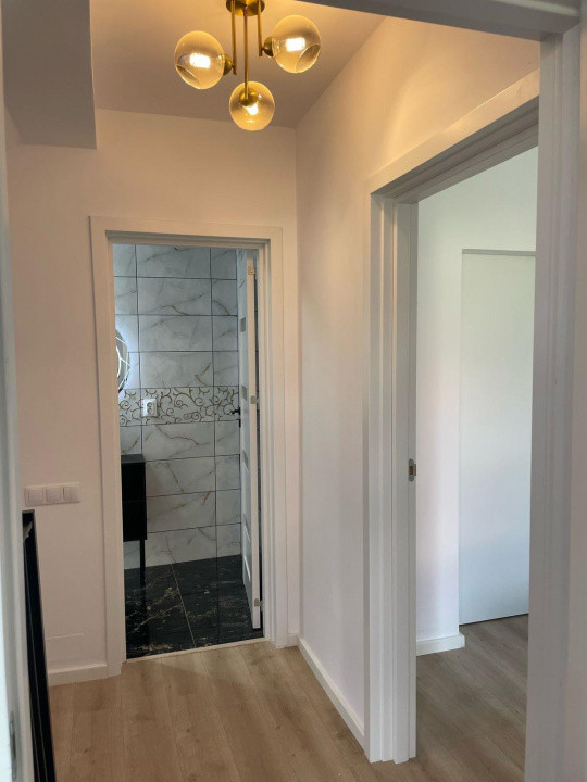 Casa insiruita, 80 mp utili, 28 mp terasa, parcare, zona Casa Zanelor