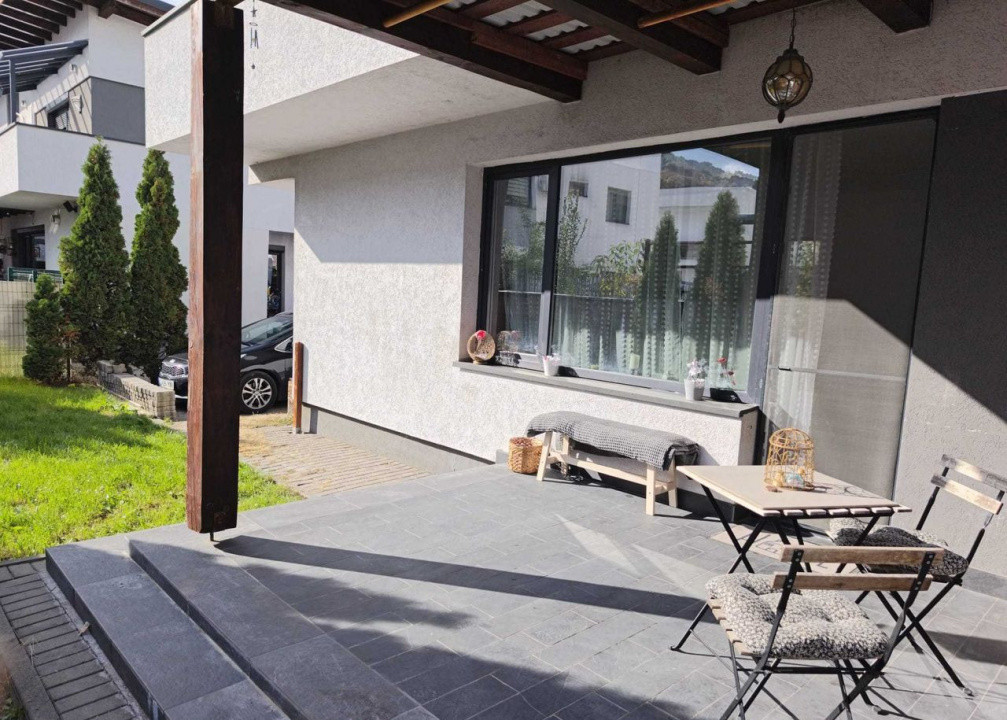 Casa individuala, 118 mp, 256 mp teren, Zona Vivo