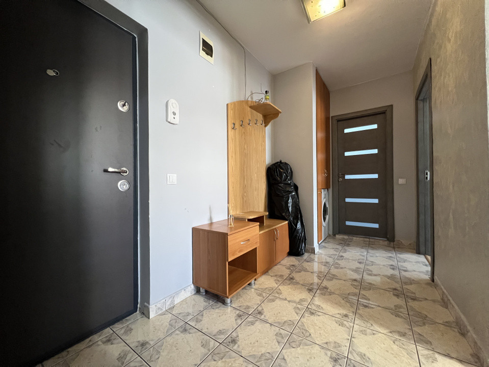 Apartament de 2 camere decomandate,  55 mp, parcare, Profi Eroilor