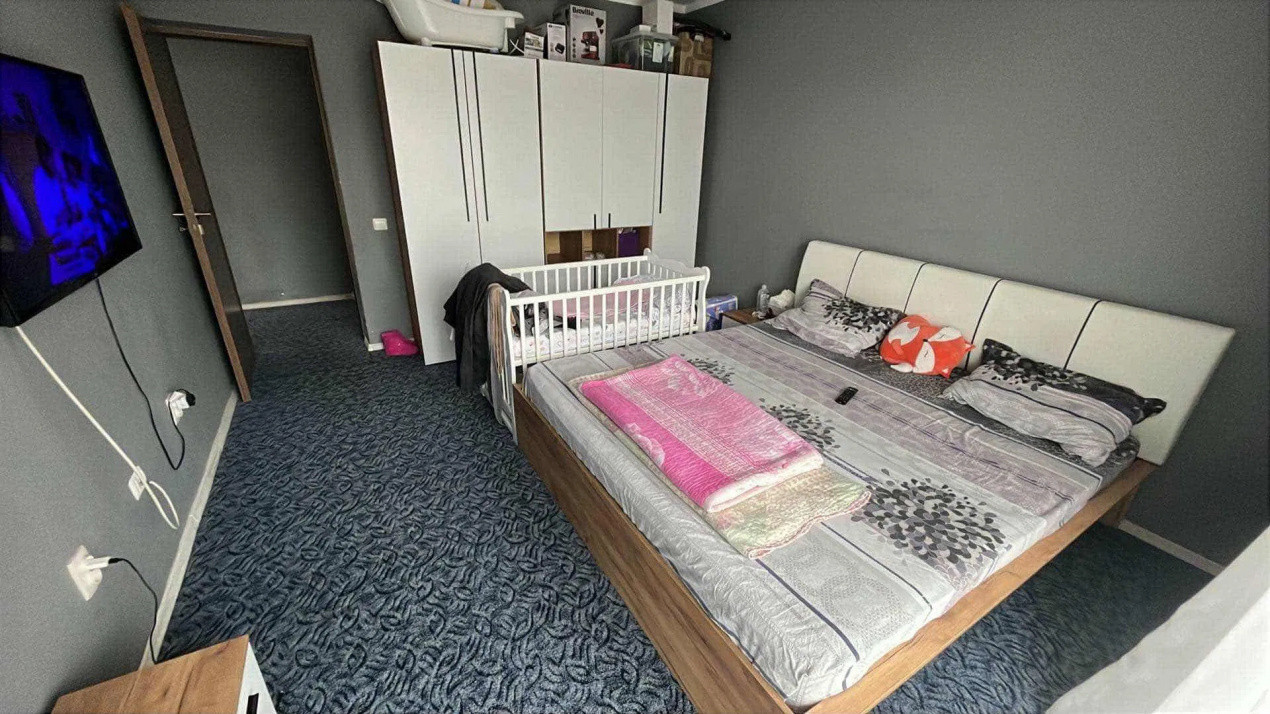 Apartament de 2 camere decomandate, 52 mp, parcare, str Porii