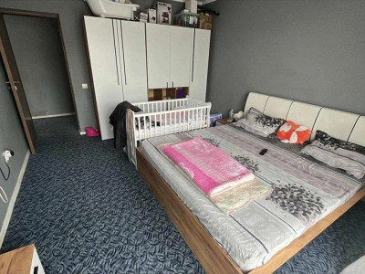 Apartament de 2 camere decomandate, 52 mp, parcare, str Porii