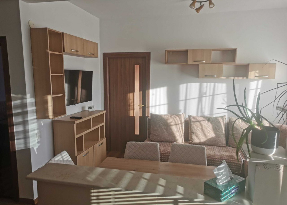 Apartament de 3 camere, 63 mp, 2 bai, zona Abatorului