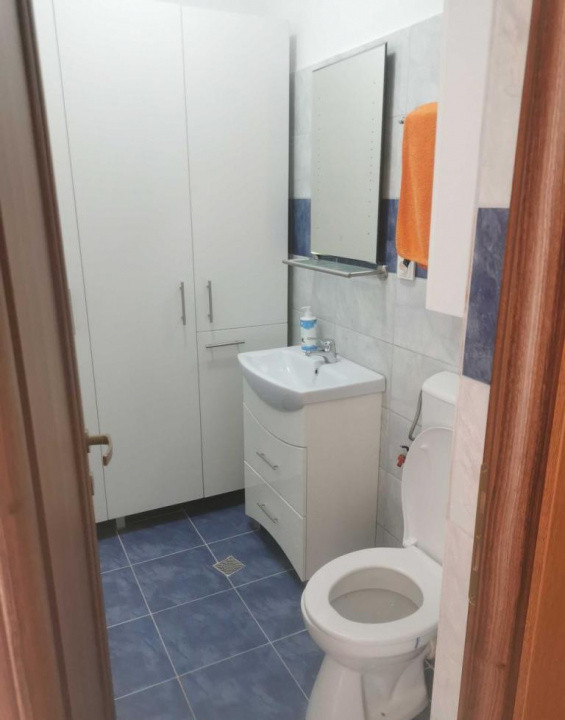 Apartament de 3 camere, 63 mp, 2 bai, zona Abatorului