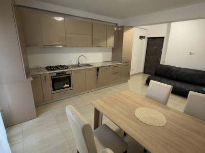 Apartament 3 Camere, Etaj Intermediar, Parcare, Pet Friendly, Zona Eroilor