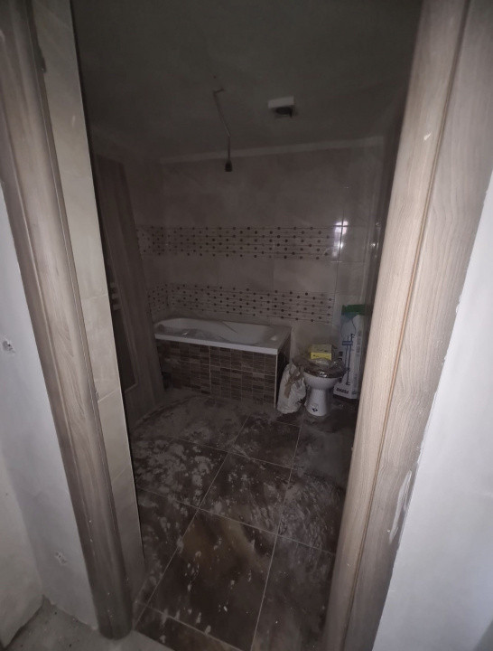 Apartament de 3 camere, 70mp, parcare, zona Tineretului