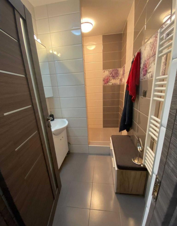 Apartament de 2 camere, 42 mp, parcare subterana, Zona BMW