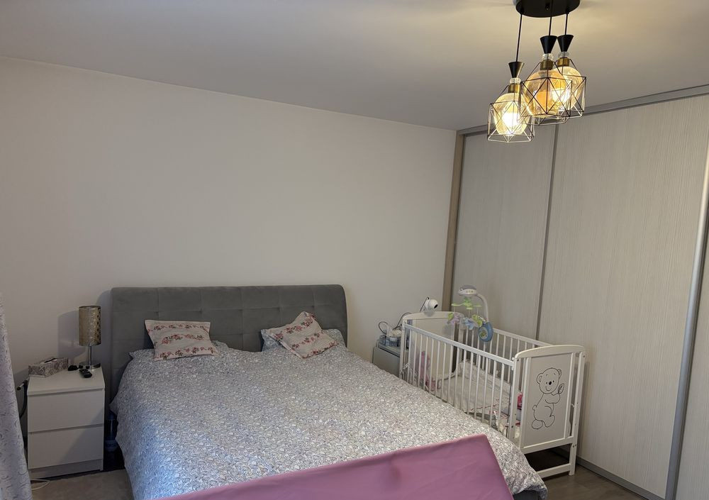 Apartament 1 Camera, 39mp, Zona Florilor