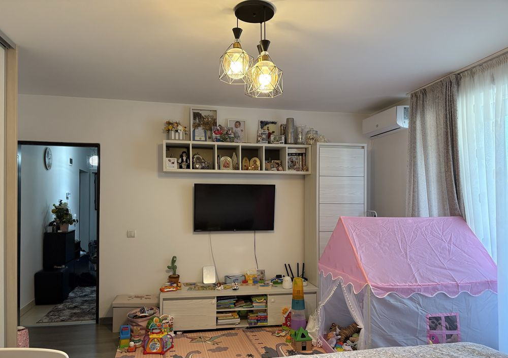 Apartament 1 Camera, 39mp, Zona Florilor