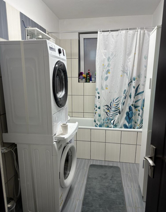 Apartament 1 Camera, 39mp, Zona Florilor