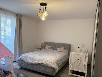 Apartament 1 Camera, 39mp, Zona Florilor