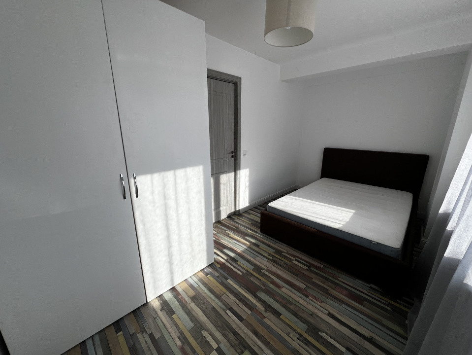 Apartament de 3 camere, 50 mp, gradina 75 mp, Zona Tineretului