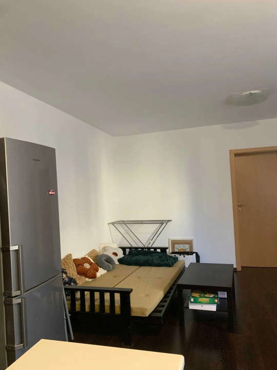 Apartament de 3 camere, 63 mp, parcare, str Tineretului