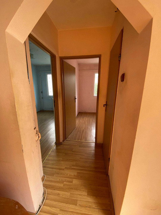 Apartament de 3 camere, 43 mp, zona Manastur