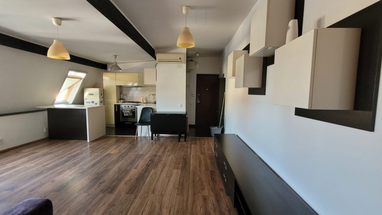 Apartament de 2 camere, 55 mp, loc de parcare, str. Muzeul Apei