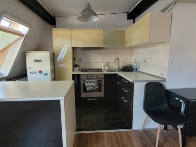Apartament de 2 camere, 54 mp, loc de parcare, str. Muzeul Apei