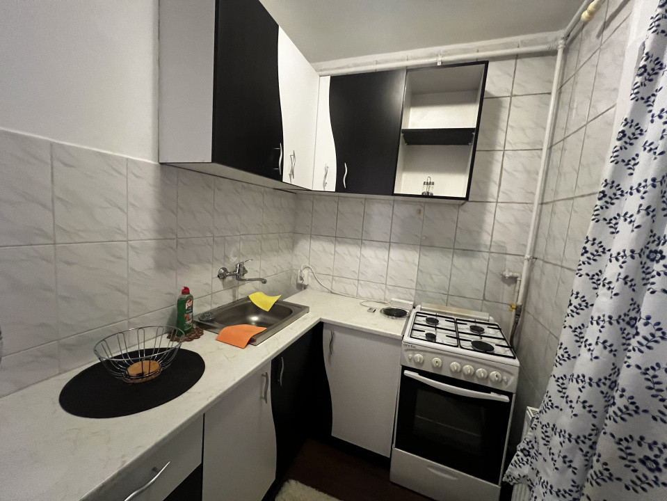 De inchiriat, garsoniera, 27 mp, Manastur