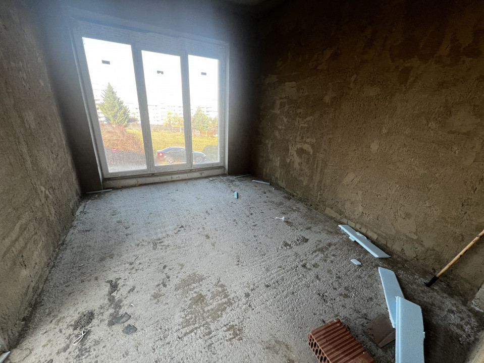 Apartament de 4 camere, 100 mp, 50 mp terasa, Europa