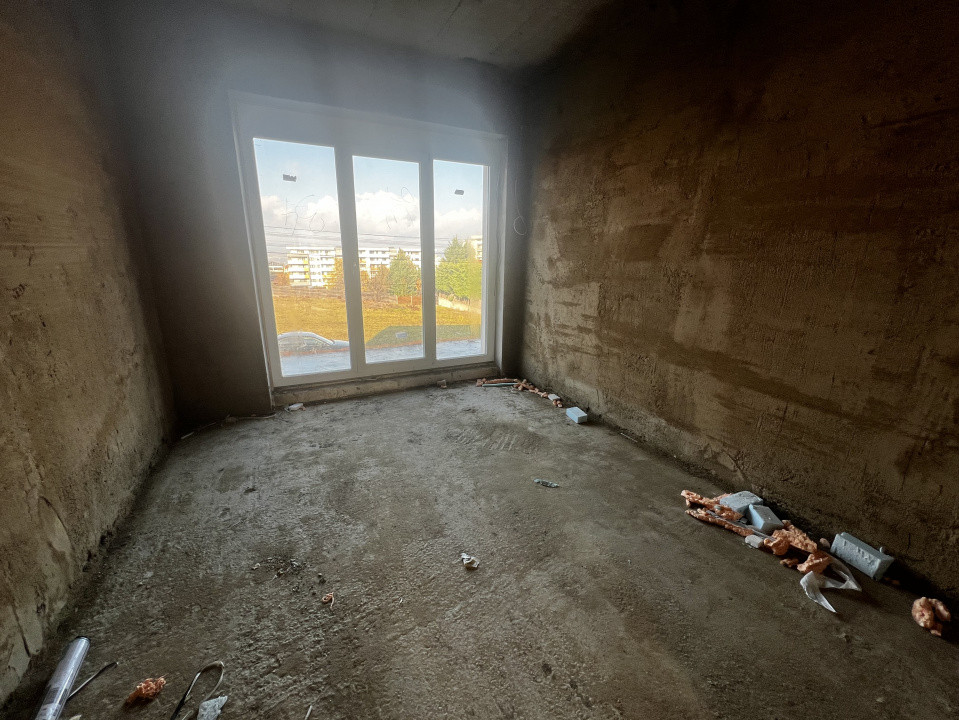 Apartament de 4 camere, 100 mp, 50 mp terasa, Europa