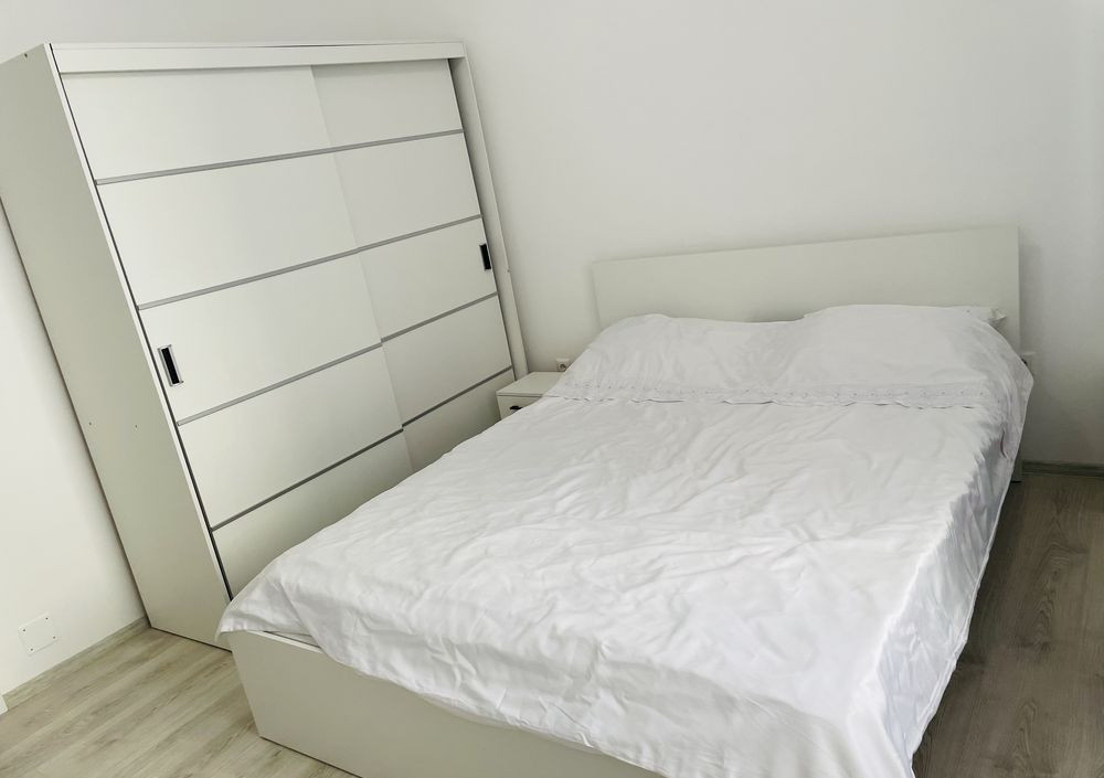 Apartament 2 camere, 53mp, Zona Teilor