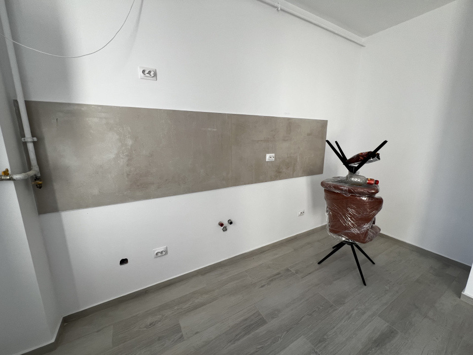 Apartament de 2 camere, 46 mp, parcare, zona Cetatii