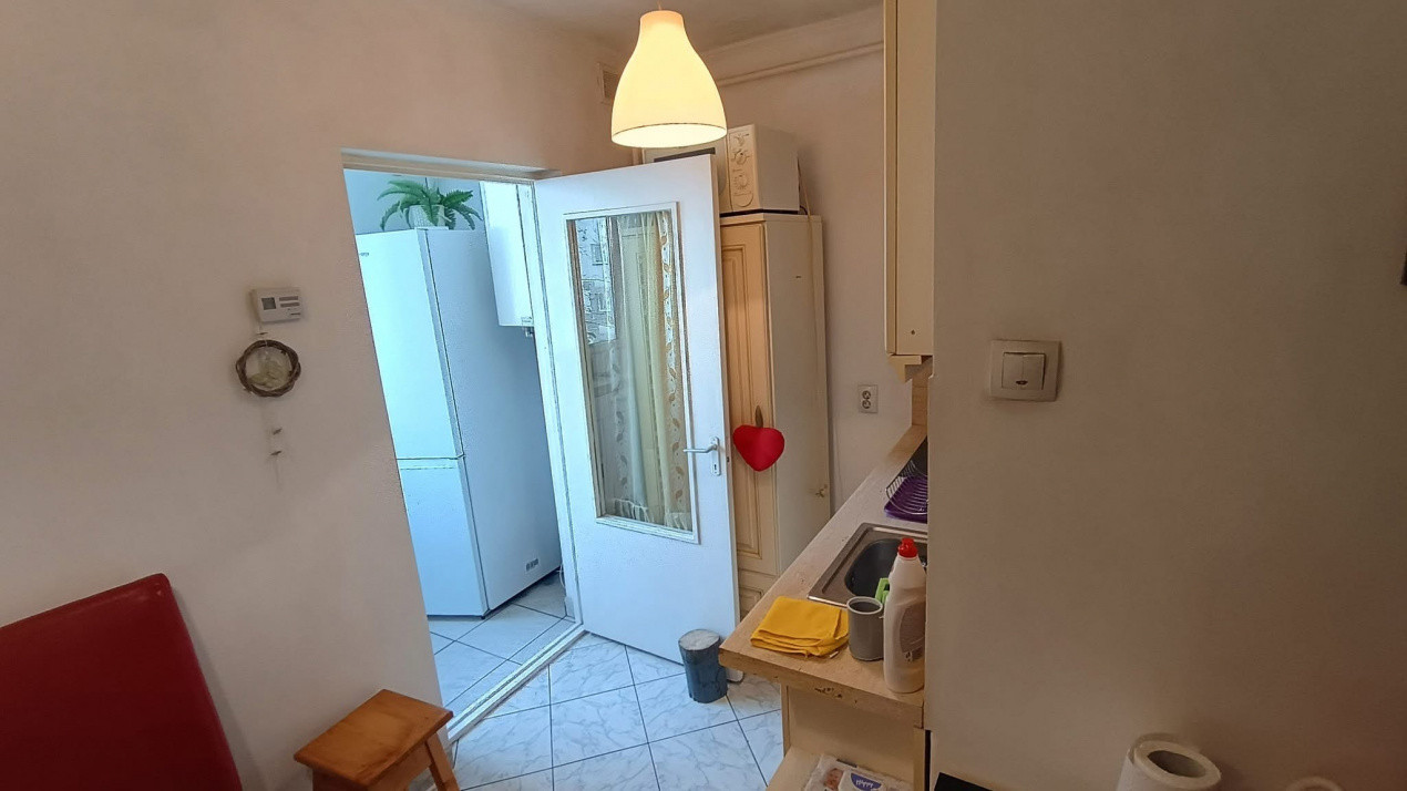 Apartament de 1 camera, ideal pt inchiriere, zona Calea Floresti
